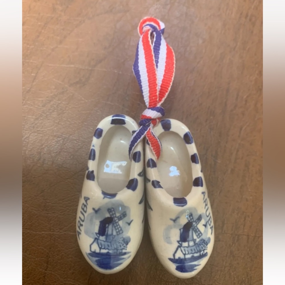 Pair Of Miniature Deco Holland Blue & White Pottery Shoes
